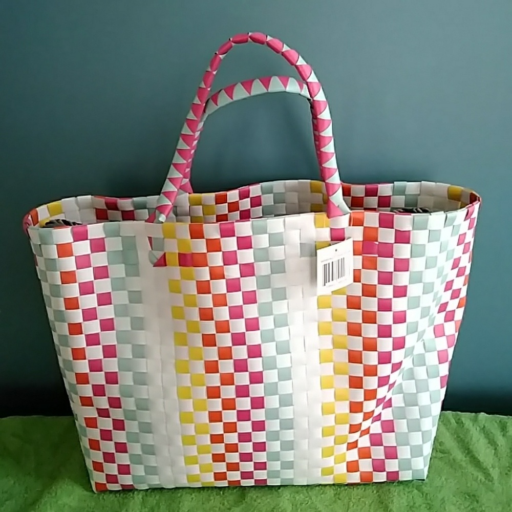 Tote bag
